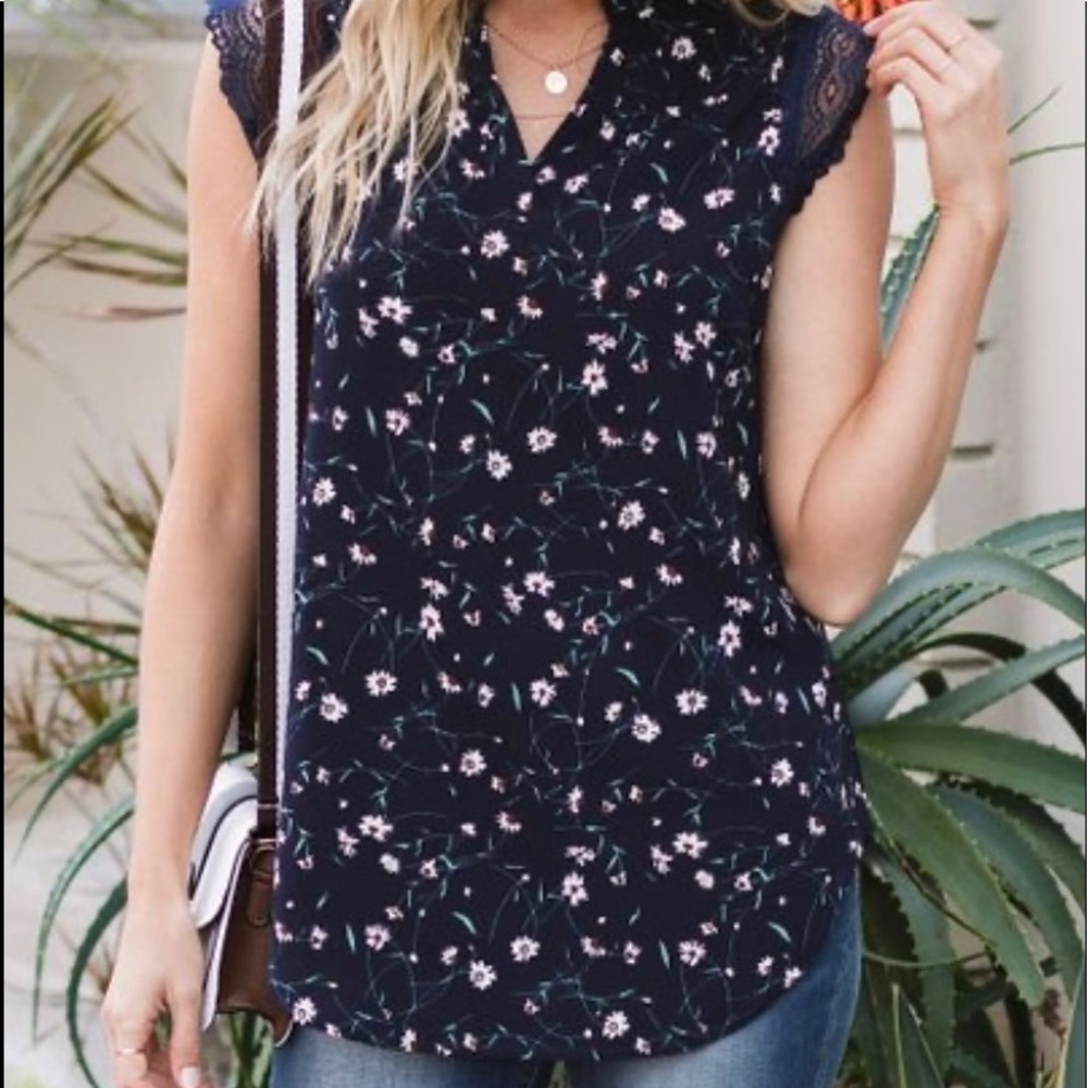 NWOT Amaryllis navy blue blouse